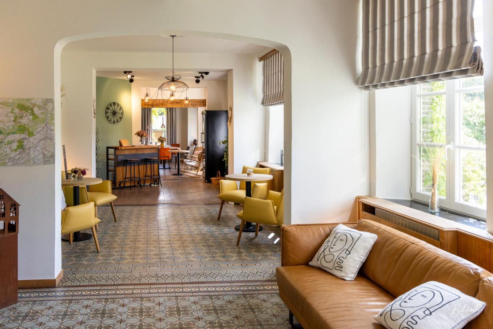 Bed and Breakfast La Chocolaterie Roly Exterior foto